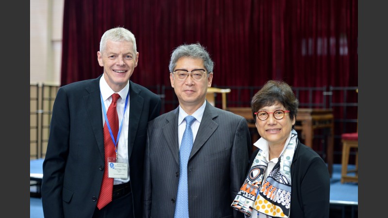 Mr Norm Dean, Dr Betty Chan and Mr Hou-Qing Yin